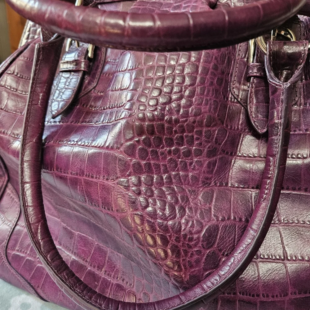 Ausilini Chic Crocodile-Embossed Purple Large Luxury Shoulder Bag EUC